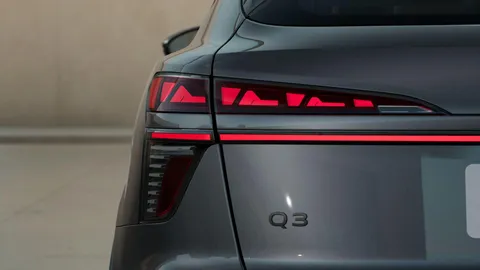  Audi Q3 2.0 TFSI Launch Edition Plus Sportback S Tronic quattro Euro 6 (s/s) 5dr Thumbnail #9