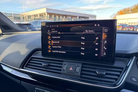 D44LLE Audi Q5 2.0 TDI 40 Edition 1 Sportback S Tronic quattro Euro 6 (s/s) 5dr Thumbnail #35