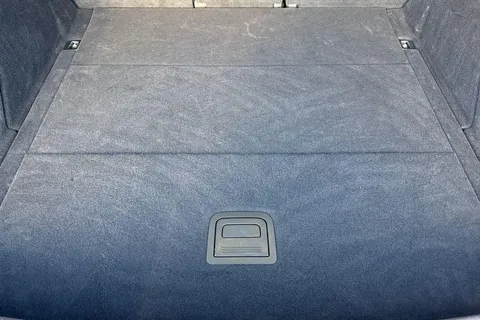 D44LLE Audi Q5 2.0 TDI 40 Edition 1 Sportback S Tronic quattro Euro 6 (s/s) 5dr Thumbnail #41