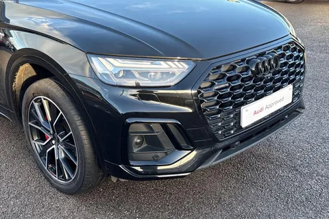 D44LLE Audi Q5 2.0 TDI 40 Edition 1 Sportback S Tronic quattro Euro 6 (s/s) 5dr Thumbnail #47