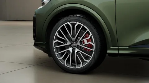  Audi SQ5 3.0 TFSI S Edition 1 S Tronic quattro Euro 6 (s/s) 5dr Thumbnail #4