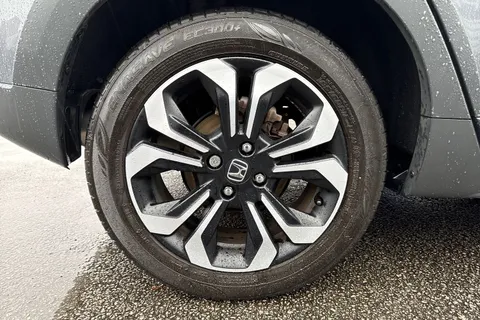 14 of 52 for HONDA JAZZ 1.5 i-MMD Hybrid Crosstar EX 5dr eCVT