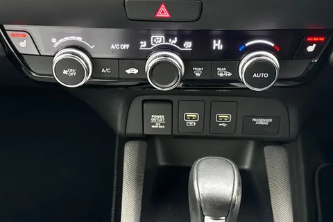 21 of 52 for HONDA JAZZ 1.5 i-MMD Hybrid Crosstar EX 5dr eCVT