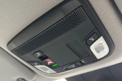 36 of 52 for HONDA JAZZ 1.5 i-MMD Hybrid Crosstar EX 5dr eCVT