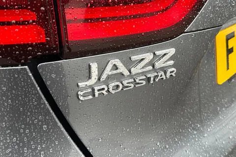 43 of 52 for HONDA JAZZ 1.5 i-MMD Hybrid Crosstar EX 5dr eCVT