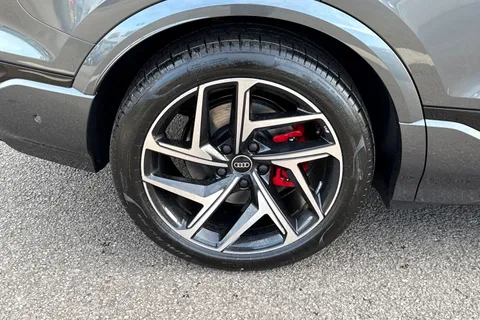  Audi Q6 E-Tron 100kWh Edition 1 Auto quattro 5dr Thumbnail #11