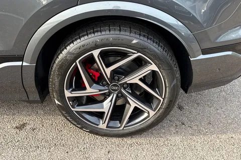  Audi Q6 E-Tron 100kWh Edition 1 Auto quattro 5dr Thumbnail #12