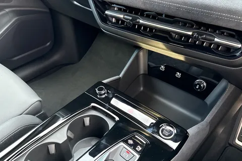  Audi Q6 E-Tron 100kWh Edition 1 Auto quattro 5dr Thumbnail #53