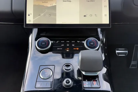 BD72GXT Land Rover Range Rover Sport 3.0 D300 Dynamic SE 5dr Thumbnail #15