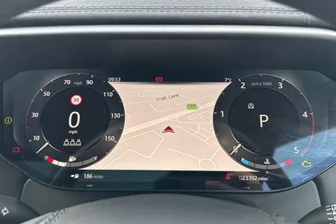 BD72GXT Land Rover Range Rover Sport 3.0 D300 Dynamic SE 5dr Thumbnail #17