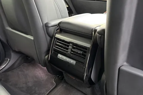 BD72GXT Land Rover Range Rover Sport 3.0 D300 Dynamic SE 5dr Thumbnail #19
