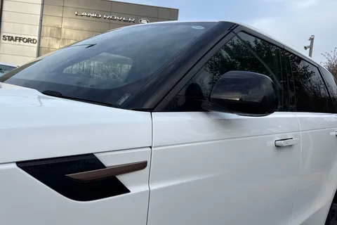 BD72GXT Land Rover Range Rover Sport 3.0 D300 Dynamic SE 5dr Thumbnail #31