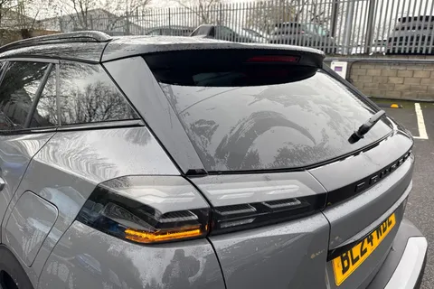 BL24WDZ PEUGEOT 2008 1.2 PureTech GT EAT Euro 6 (s/s) 5dr Thumbnail #15