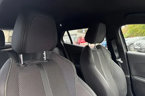 BL24WDZ PEUGEOT 2008 1.2 PureTech GT EAT Euro 6 (s/s) 5dr Thumbnail #20