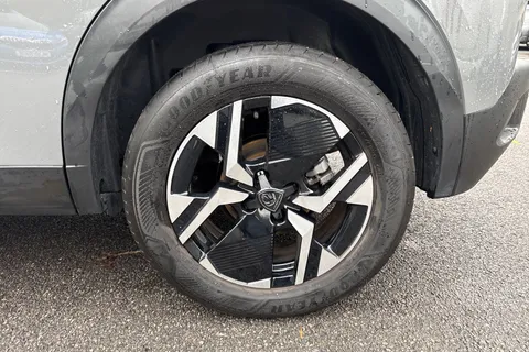 BL24WDZ PEUGEOT 2008 1.2 PureTech GT EAT Euro 6 (s/s) 5dr Thumbnail #23