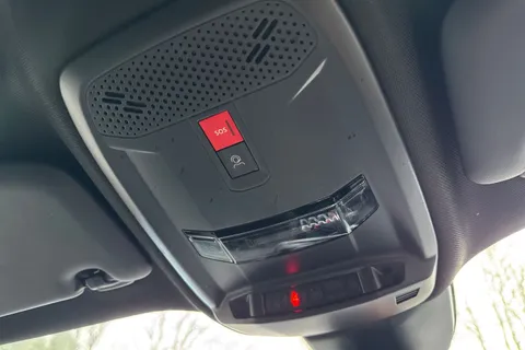 BL24WDZ PEUGEOT 2008 1.2 PureTech GT EAT Euro 6 (s/s) 5dr Thumbnail #42