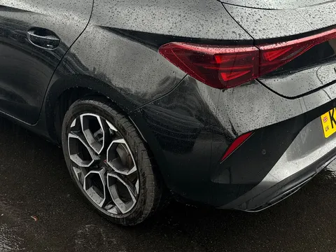 KP25WHV CUPRA Leon 1.5 TSI 150 V1 5dr Thumbnail #15