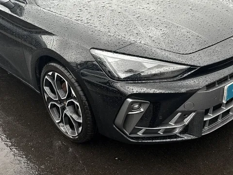 KP25WHV CUPRA Leon 1.5 TSI 150 V1 5dr Thumbnail #16