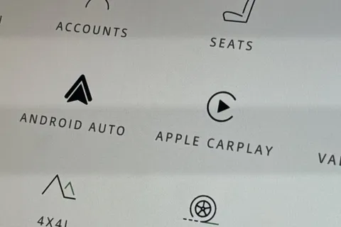 KR74EVF Land Rover Range Rover Evoque 2.0 D200 Dynamic SE 5dr Thumbnail #34