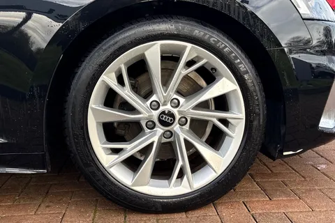 10 of 66 for Audi A5 Sport 35 TFSI 150 PS S tronic