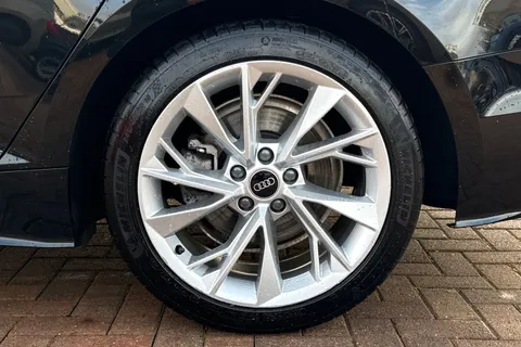 13 of 66 for Audi A5 Sport 35 TFSI 150 PS S tronic