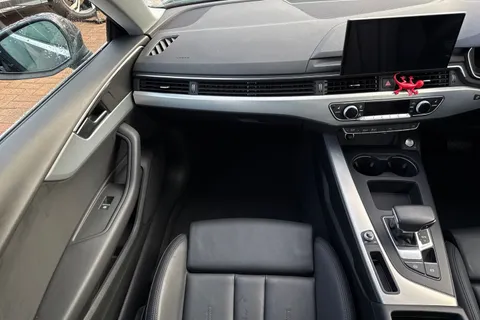 20 of 66 for Audi A5 Sport 35 TFSI 150 PS S tronic