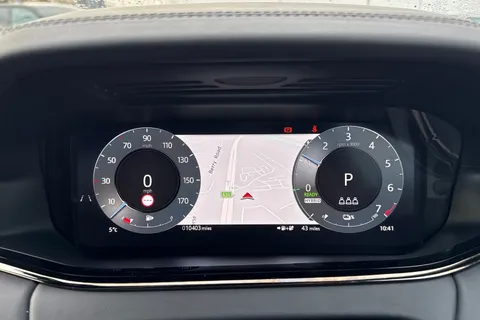 KP24OAJ Land Rover Range Rover Evoque 1.5 P300e Autobiography 5dr Thumbnail #16