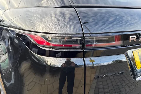 KP24OAJ Land Rover Range Rover Evoque 1.5 P300e Autobiography 5dr Thumbnail #19