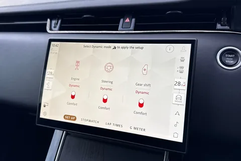 KP24OAJ Land Rover Range Rover Evoque 1.5 P300e Autobiography 5dr Thumbnail #38