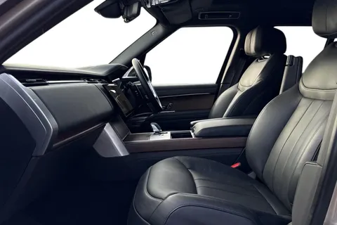 KY24BRX Land Rover Range Rover 3.0 P550e 38.2kWh Autobiography SUV 5dr Petrol Plug-in Hybrid Auto 4WD Euro 6 (s/s) (550 ps) Thumbnail #3