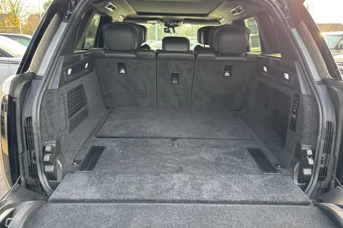 KY24BRX Land Rover Range Rover 3.0 P550e 38.2kWh Autobiography SUV 5dr Petrol Plug-in Hybrid Auto 4WD Euro 6 (s/s) (550 ps) Thumbnail #10