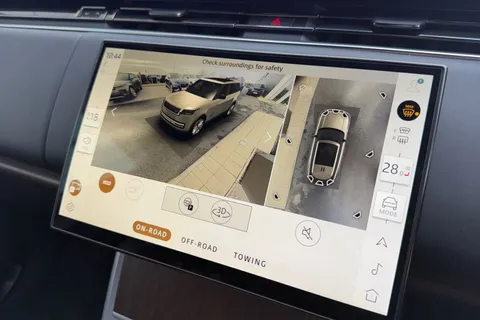 KY24BRX Land Rover Range Rover 3.0 P550e 38.2kWh Autobiography SUV 5dr Petrol Plug-in Hybrid Auto 4WD Euro 6 (s/s) (550 ps) Thumbnail #12