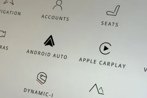 KY24BRX Land Rover Range Rover 3.0 P550e 38.2kWh Autobiography SUV 5dr Petrol Plug-in Hybrid Auto 4WD Euro 6 (s/s) (550 ps) Thumbnail #39