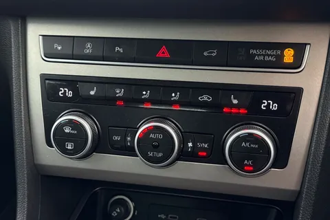 DA72BYJ SEAT Ateca 1.5 TSI EVO XPERIENCE Edition DSG Euro 6 (s/s) 5dr Thumbnail #21