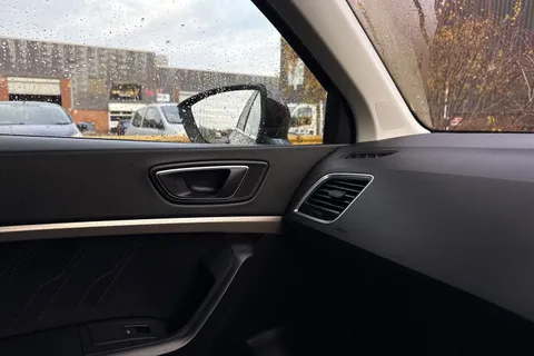 DA72BYJ SEAT Ateca 1.5 TSI EVO XPERIENCE Edition DSG Euro 6 (s/s) 5dr Thumbnail #32