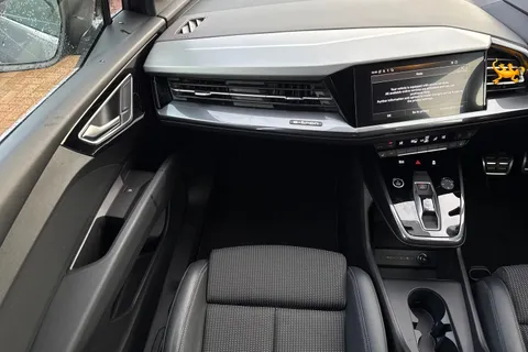 20 of 66 for Audi Q4 e-tron Q4 S line 40 e-tron 150,00 kW