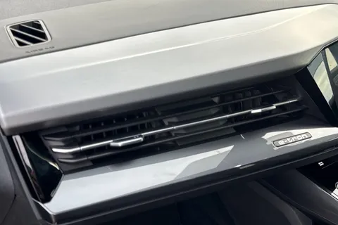 33 of 66 for Audi Q4 e-tron Q4 S line 40 e-tron 150,00 kW