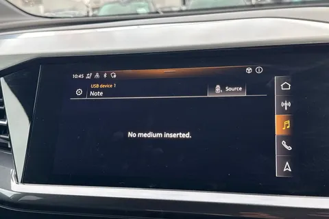 54 of 66 for Audi Q4 e-tron Q4 S line 40 e-tron 150,00 kW