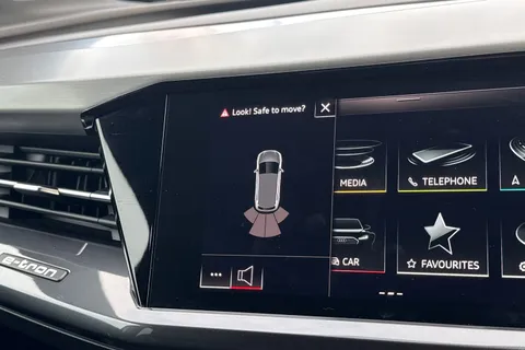 57 of 66 for Audi Q4 e-tron Q4 S line 40 e-tron 150,00 kW