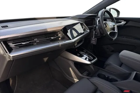 PK25WWU Audi Q4 e-tron Q4  Sport 45 e-tron  210,00 kW Thumbnail #14