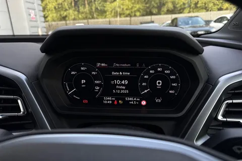 PK25WWU Audi Q4 e-tron Q4  Sport 45 e-tron  210,00 kW Thumbnail #35