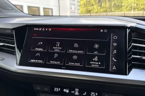 PK25WWU Audi Q4 e-tron Q4  Sport 45 e-tron  210,00 kW Thumbnail #39