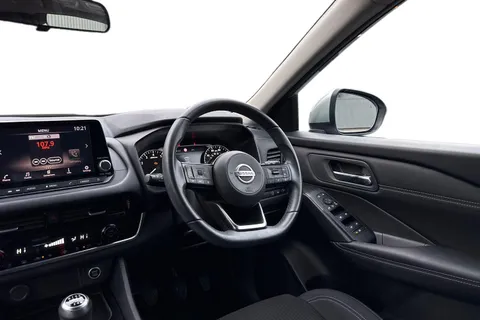 YB22KNS Nissan Qashqai 1.3 DiG-T MH Acenta Premium 5dr Thumbnail #12