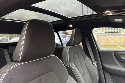 DX72LUL Volvo Xc40 1.5 T5 Recharge PHEV Ultimate Dark 5dr Auto Thumbnail #20