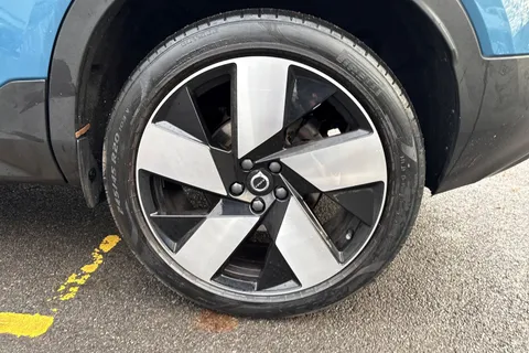 DX72LUL Volvo Xc40 1.5 T5 Recharge PHEV Ultimate Dark 5dr Auto Thumbnail #23