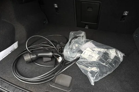 DX72LUL Volvo Xc40 1.5 T5 Recharge PHEV Ultimate Dark 5dr Auto Thumbnail #24