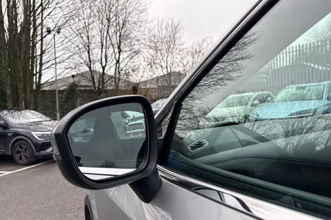 YB22KNS Nissan Qashqai 1.3 DiG-T MH Acenta Premium 5dr Thumbnail #45