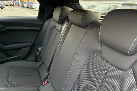 BD21EBU Audi A1 35 TFSI Black Edition 5dr S Tronic Thumbnail #18