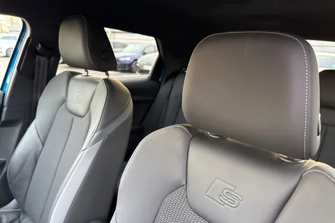 BD21EBU Audi A1 35 TFSI Black Edition 5dr S Tronic Thumbnail #23