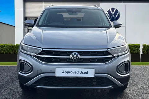 6 of 45 for VOLKSWAGEN T-ROC 1.5 TSI Style 5dr DSG